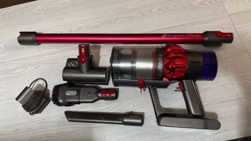 Dyson V10 fluffy ダイソン　掃除機
