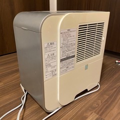 Panasonic 加熱気化式加湿器の画像