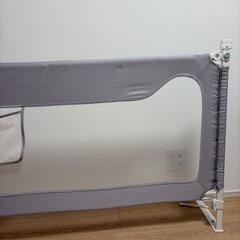 HUGMUU 子供用 ベットガードの画像