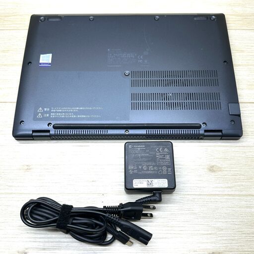 ★超軽量モデル★ 2021年製 13.3型 dynabook J11