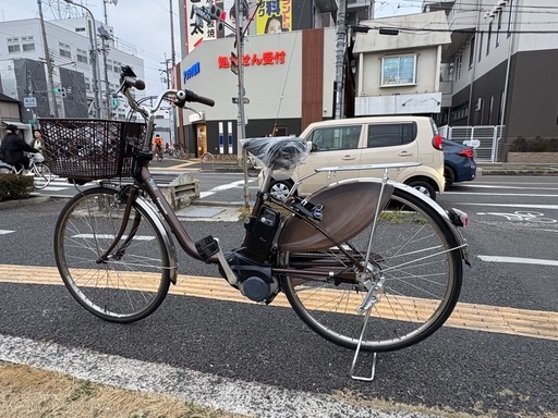 中古Panasonic電動アシスト自転車　16Ah 大阪　095