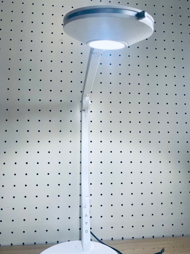 LEDデスクスタンドライト Panasonic パナソニックSQ-LD540-W