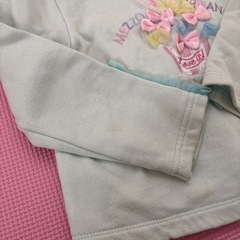 メゾピアノ　トレーナーの画像