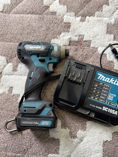 マキタ　インパクト　TD111 バッテリー　充電器　10.8v 工具　電動