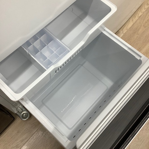 【トレファク シュロアモール筑紫野店】Hisenseの2ドア冷蔵庫 HR-D13E3Wのご紹介です！