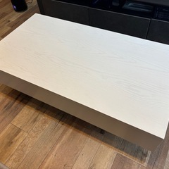 【早い者勝ち】木目でオシャレなローテーブルの画像