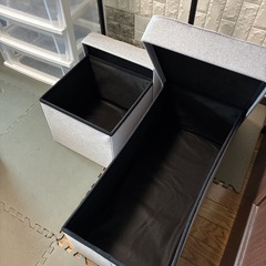 グレーの椅子ですの画像