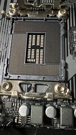 ASrock B660-ITX マザーボード