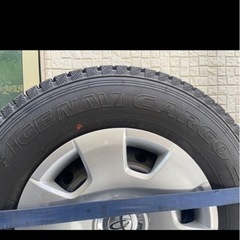 ハイエース　スタッドレスの画像
