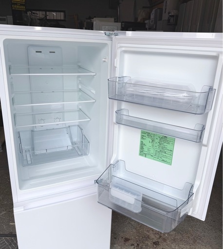 札幌市内配送可 【6ヵ月保証付き】美品 24年製 ヤマダ電機 YAMADA REFAGE 159L 2ドア冷蔵庫 YRZ-F15MW ヤマダオリジナル 冷蔵庫 159L 右開き 2ドア 幅48.6cm 一人暮し向け