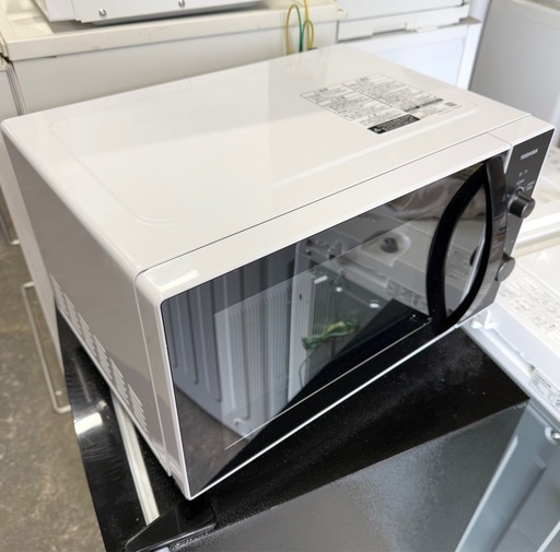 お引取り限定 美品 25年製 東芝 TOSHIBA 17L 電子レンジ  ER-M17Y(W) 庫内フラットタイプ 横開き 