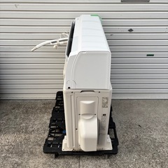 東芝 ルームエアコン RAS-J401APBK  4.0kW 2022年製の画像