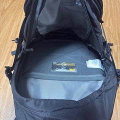 THE NORTH FACE HOTSHOT リュック ホットショット 黒の画像