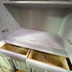 食器棚の画像