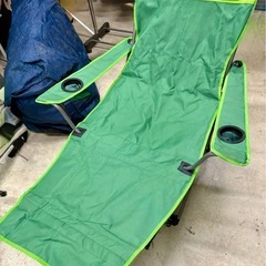 コールマン　リクライニングチェアー　キャンプ
の画像