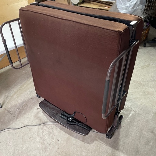 電動ベッド　折り畳み式　簡易ベッド　シングル　