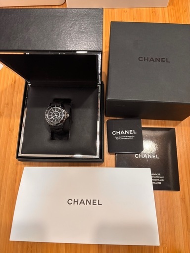 【期間限定値下】CHANEL J12　セラミック H0681