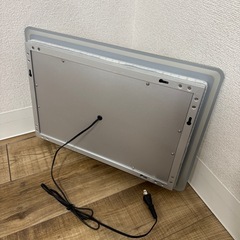 壁掛けLED付きミラー　明るさ3段階の画像