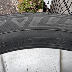 スタッドレスタイヤの画像