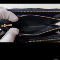 バレンシアガ長財布の画像