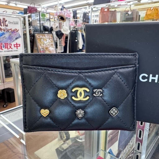 ☆ドリーム荒牧店☆CHANEL CHANEL ラムスキン マトラッセ  カードケース