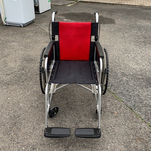自走型 車椅子 レッド 背折れ式 介助ブレーキ付 ノーパンクタイヤ仕様 