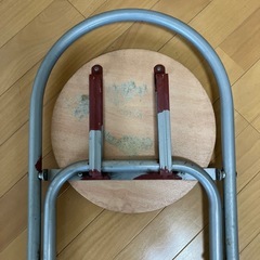 折りたたみ式デスク・椅子の画像
