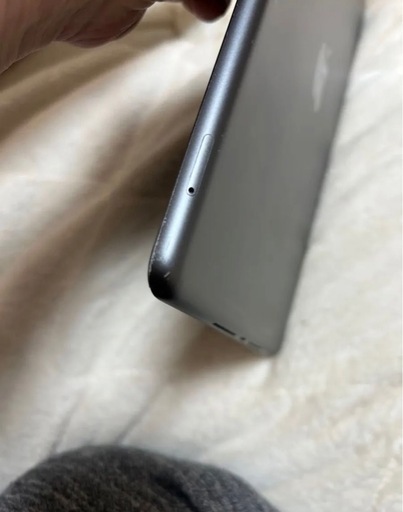 本日限定‼️現金手渡し‼️値下げ交渉可能！！！Apple iPad (第７世代) Wi-Fi + Cellular 128GB スペー