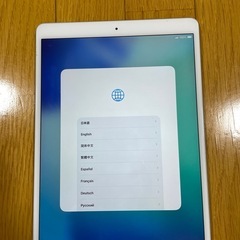 Apple docomo 【SIMロック解除済み】 iPad Air（第3世代/2019） 64GB シルバー MV0E2J/Aの画像