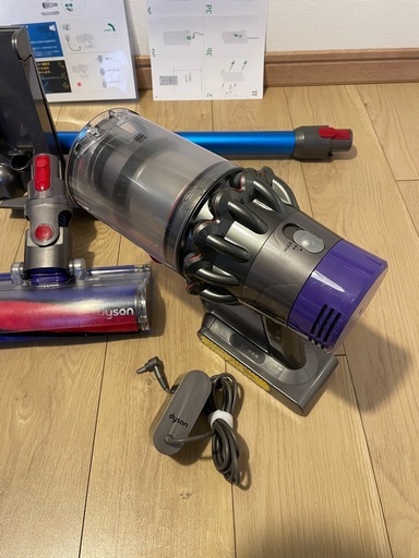 ダイソン純正　山田様　V10SV12 fluffy ホワイトスタンド収納　新品ブルーカラーストレートパイプ　分解整備洗浄動作確認ストレ