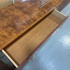 イタリア製　サイドボードの画像