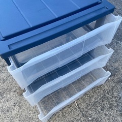 衣装ケース 3段の画像