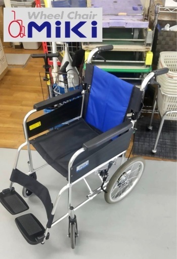 【?買取市場 柴田店】 I361 ? 介助用車イス(ノーパンクタイヤ)  BAL-2⭐ クリーニング済