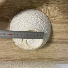 バウハウス　丼　花柄　の画像