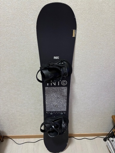 【早期取引でお値引き可！3点セット】FNTC スノーボードTNT C  ユニオンのビンディングセット　ストラータ