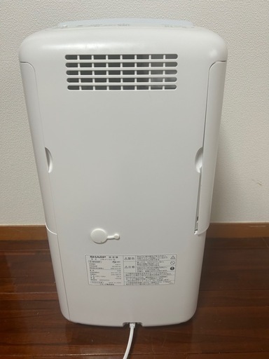 シャープ 冷風 衣類乾燥 除湿機 CM-P100-W プラズマクラスター 7000 10L/日 11畳 スタンダード パーソナル冷風タ