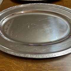 ステンレス大皿4枚セットの画像