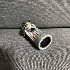 ブルーエンジェルアイ搭載LEDヘッドライトの画像