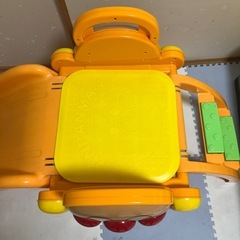 アンパンマン滑り台の画像