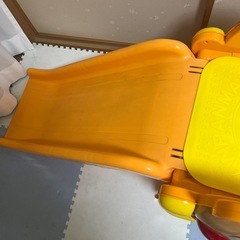 アンパンマン滑り台の画像