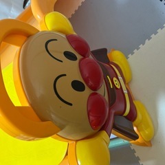 アンパンマン滑り台の画像