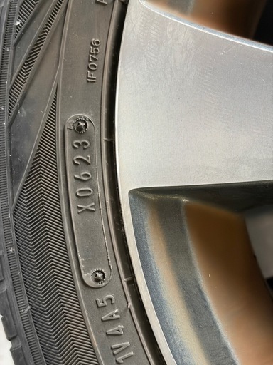 タイヤ　アルミホイール 　165-55  R15
