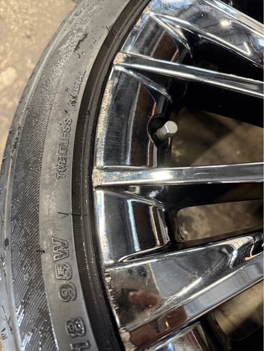 トヨタ220クラウン エグゼクティブ純正 225/45R18 2本セット 18×8J 114.3×5