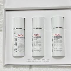 ビタブリッドC フェイス ブライトニング 3本入り　美容パウダー 3gの画像