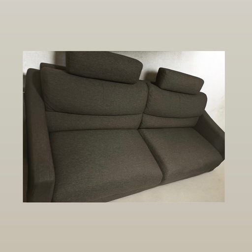 【定価10万円越】美品 ニトリ3人掛けソファ  ヘッドレスト付き(取り外し可能)