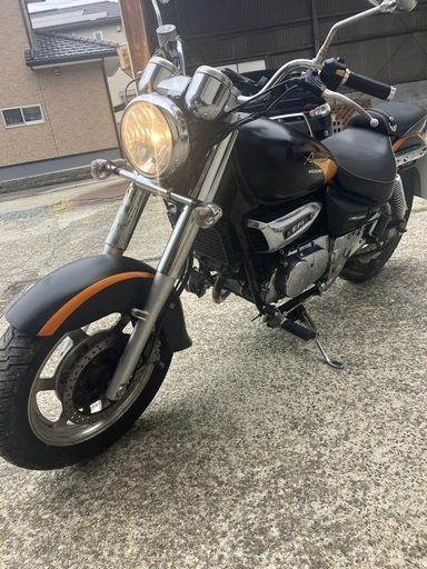 エンジン始動動画あり　堺市堺区ヒョースンGV250