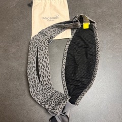 グズケット抱っこ紐 GOOSEKET  レオパード グレーの画像
