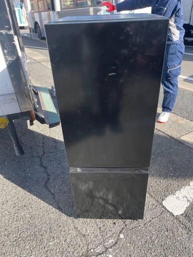 北九州市内配送無料　保証付き 2022年製冷蔵庫 ブラック AT-RF160-BK [162L /2ドア /右開きタイプ]