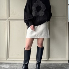 お花のニットの画像