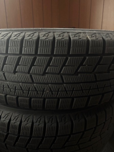 【プリウス用】195/65R15 スタッドレス4本 ヨコハマ ほぼ新品 2〜3ヶ月使用 アルミ付